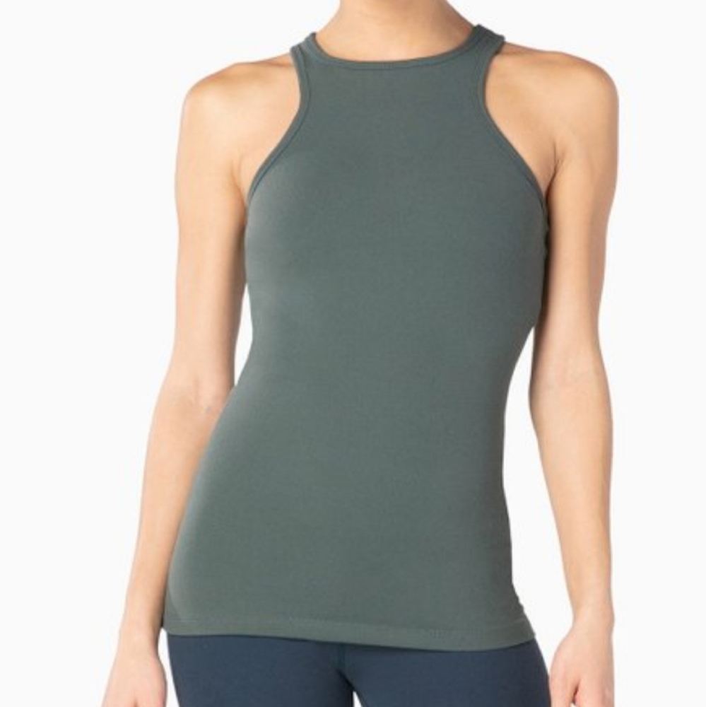 Beyond Yoga Under Lock & Keyhole Dark Tropic Tank